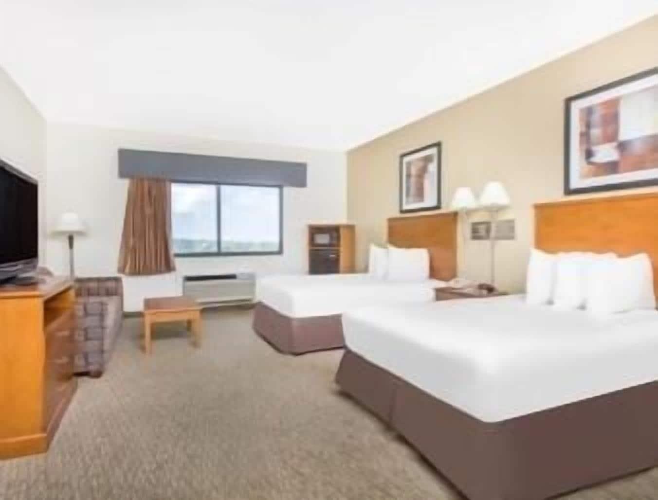 Days Inn By Wyndham Phenix City Near Fort Moore Eksteriør bilde