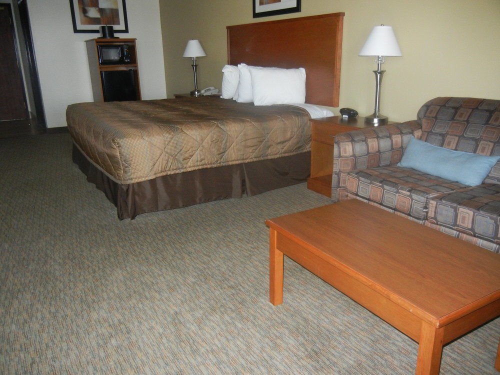 Days Inn By Wyndham Phenix City Near Fort Moore Eksteriør bilde